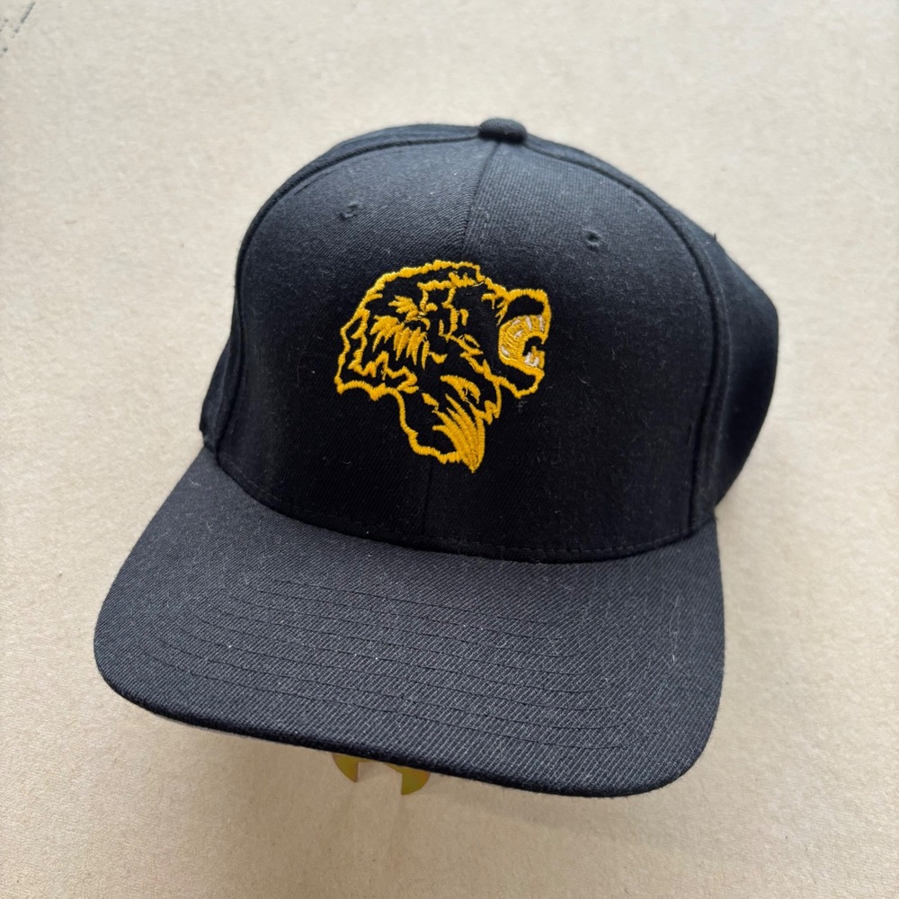 Vintage‎ 90s Golden Embroidered Lion Hat